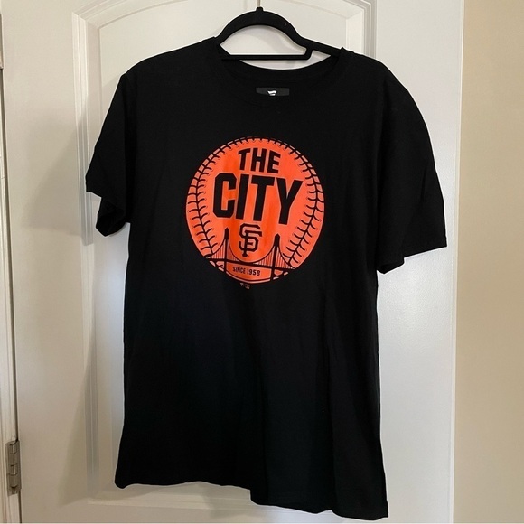 Fanatics SF San Francisco Giants Black and Orange Graphic T-Shirt - Picture 1 of 4